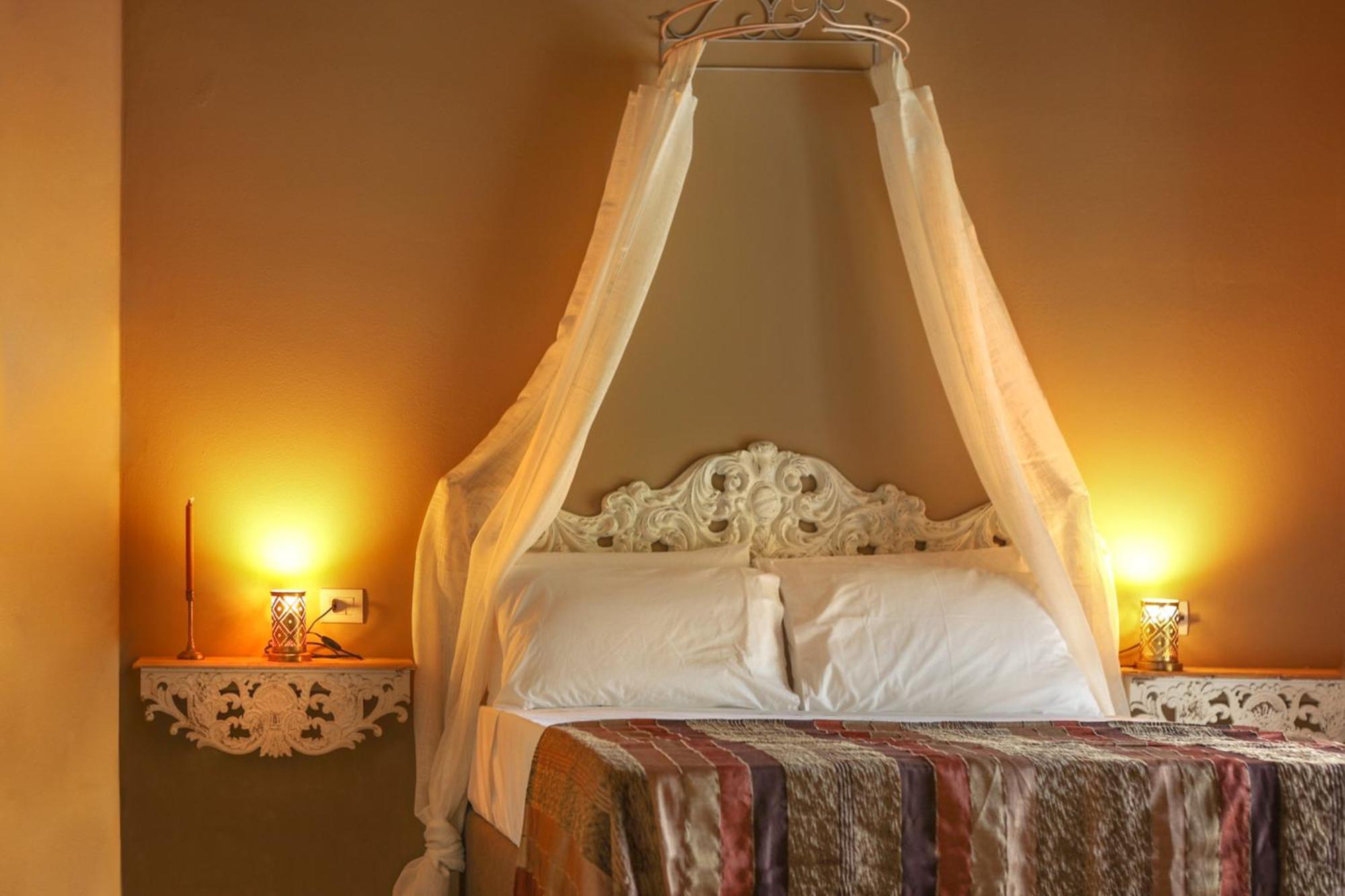 Luce Boutique Hotel Fortunago Extérieur photo