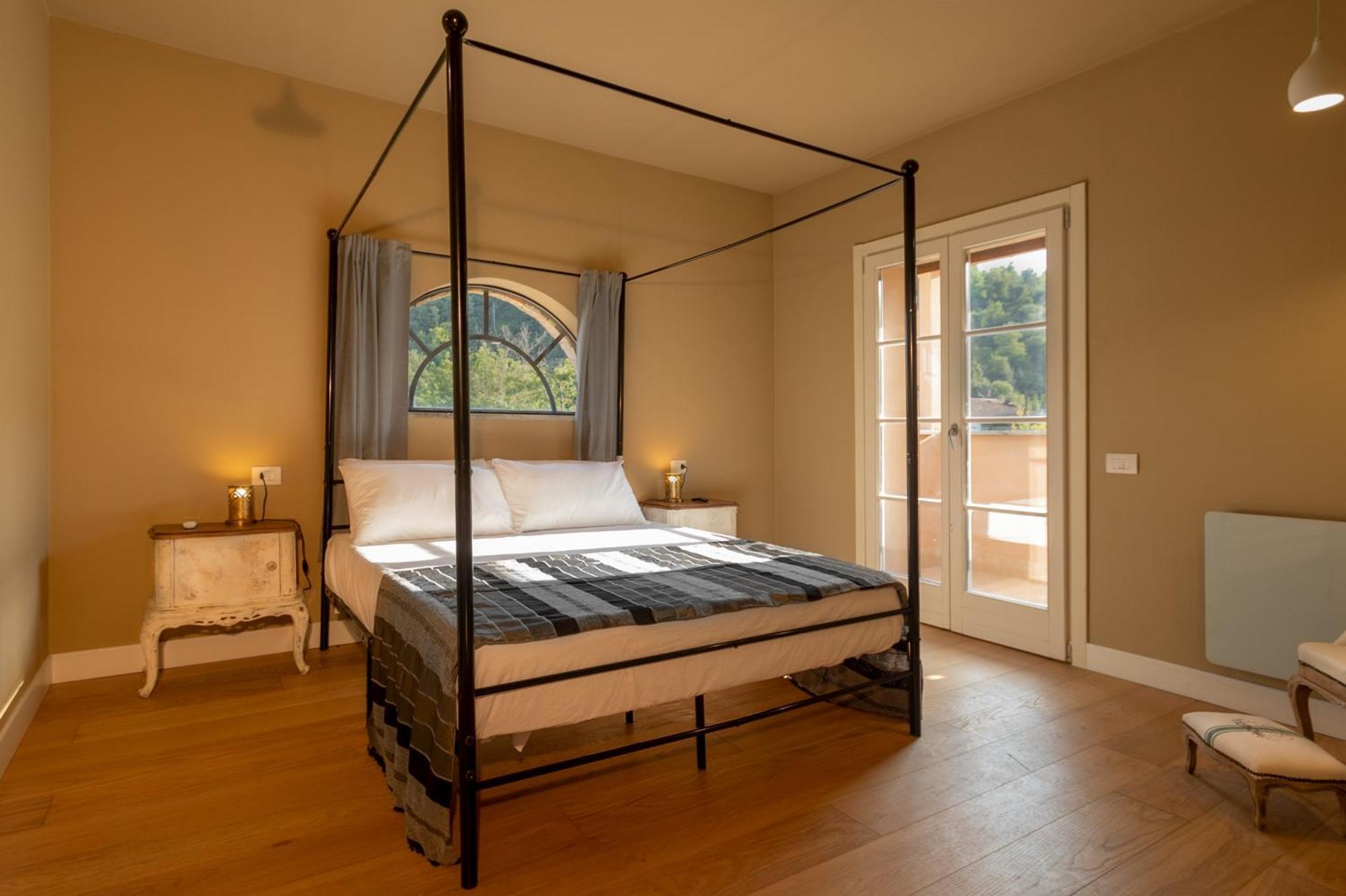 Luce Boutique Hotel Fortunago Extérieur photo
